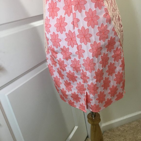 Perfect Satin/Floral Lace Dress - Picture 7 of 12